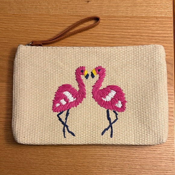Old Navy Handbags - Old Navy Flamingo Embroidered Straw Clutch w/Wristlet